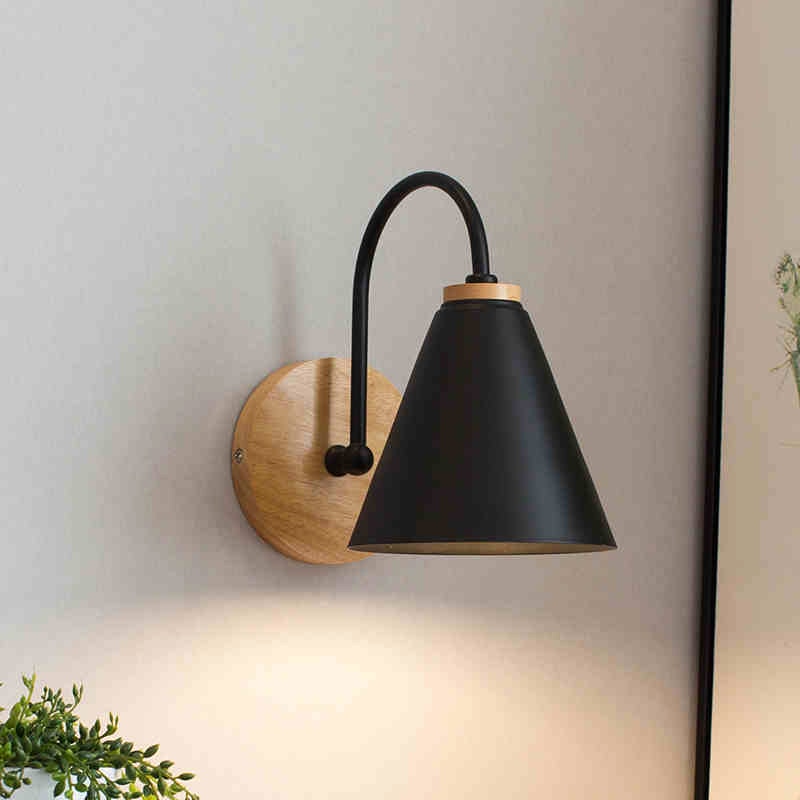 Sovrik Dunlampe Vegglampe i tre