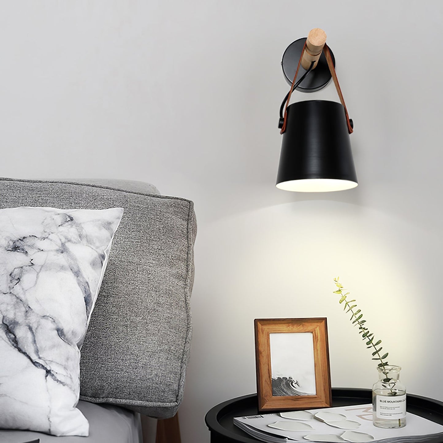 Sovrik Konisk Vegglampe i Tre | Moderne Design | Miljøvennlig | Dekor for Hjemmet