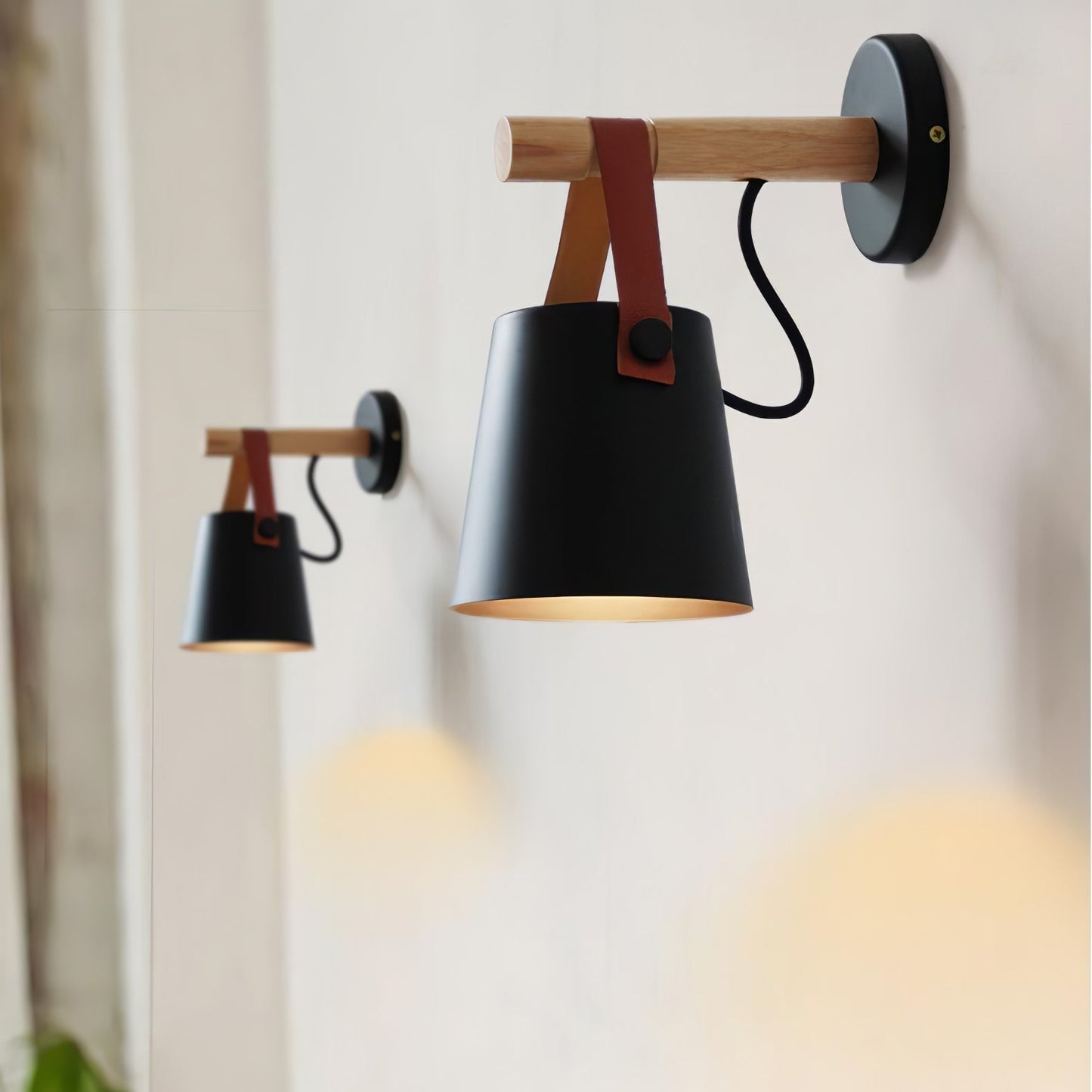 Sovrik Konisk Vegglampe i Tre | Moderne Design | Miljøvennlig | Dekor for Hjemmet