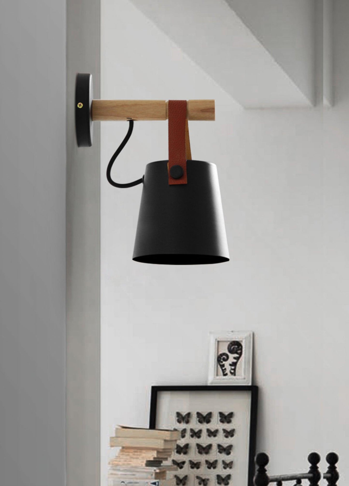 Sovrik Konisk Vegglampe i Tre | Moderne Design | Miljøvennlig | Dekor for Hjemmet